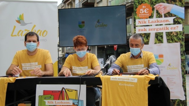 Lehen faseko argazkia